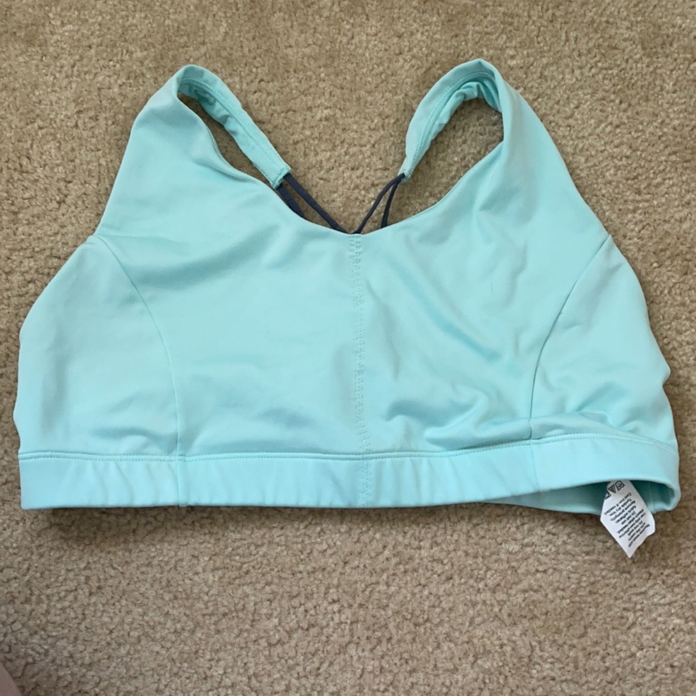 Sports bra